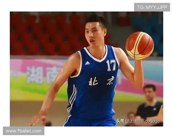 翟晓川：从篮球场上的拼搏到生活中的坚持与成长